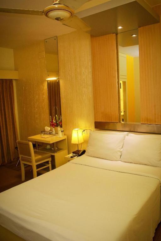 Hotel Ornate Dhaka Zewnętrze zdjęcie
